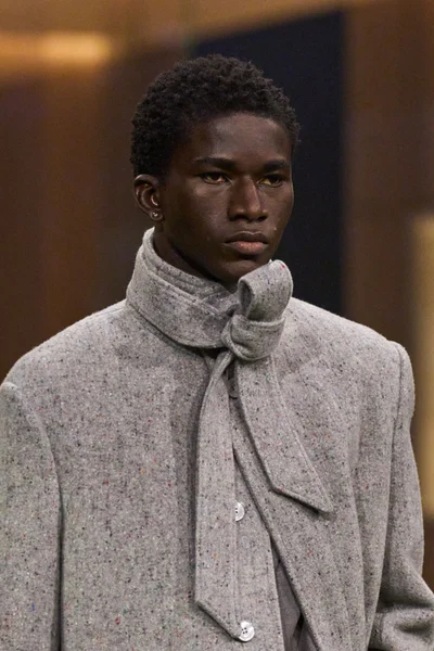 Look 203